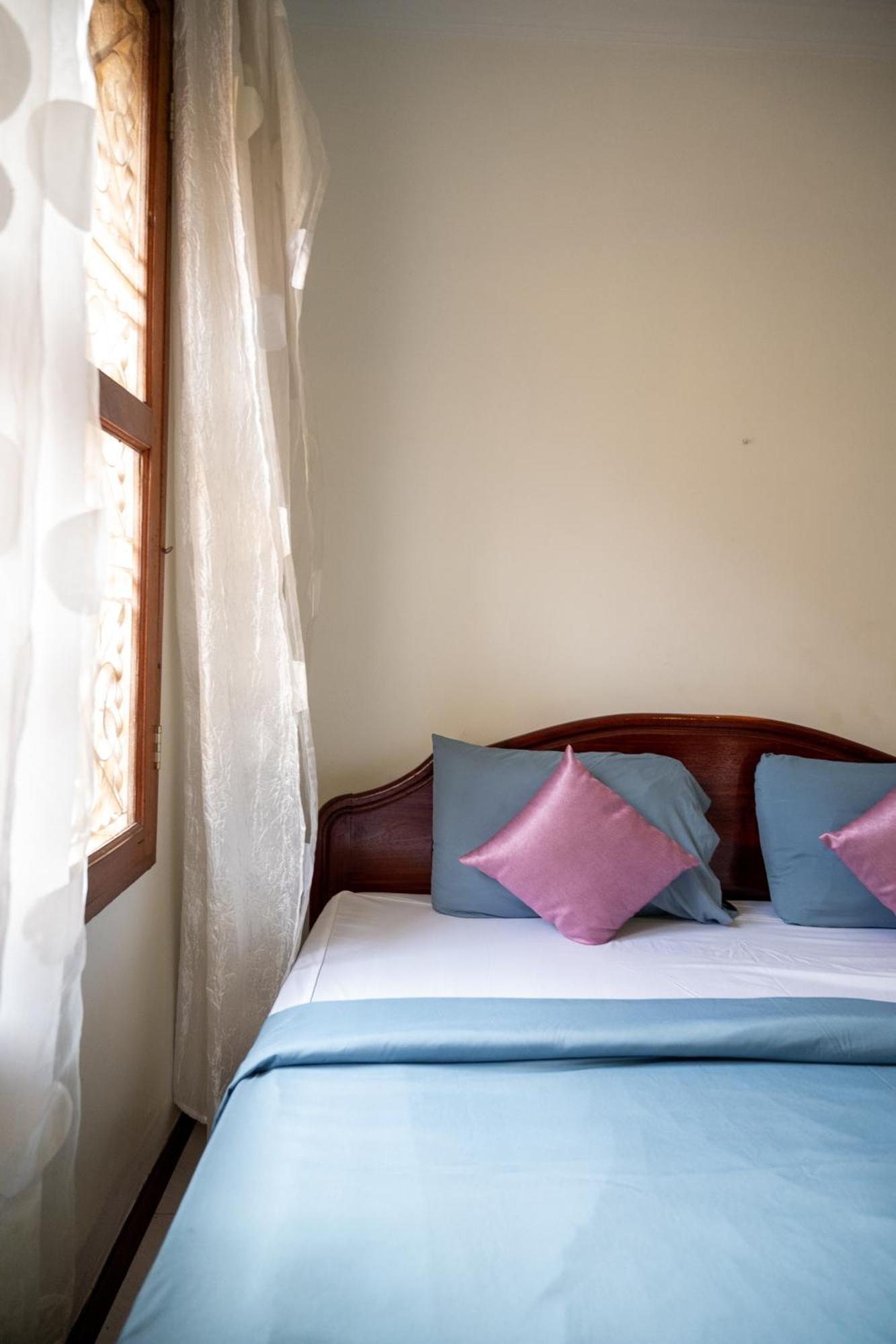 Makers Guesthouse Siem Reap Exterior photo